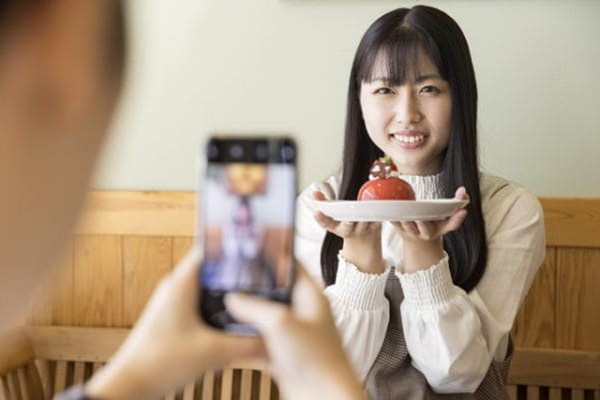 ペアーズプロフィールの他撮り写真